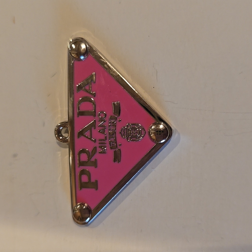 Luxury Zipper Pull Or Charm